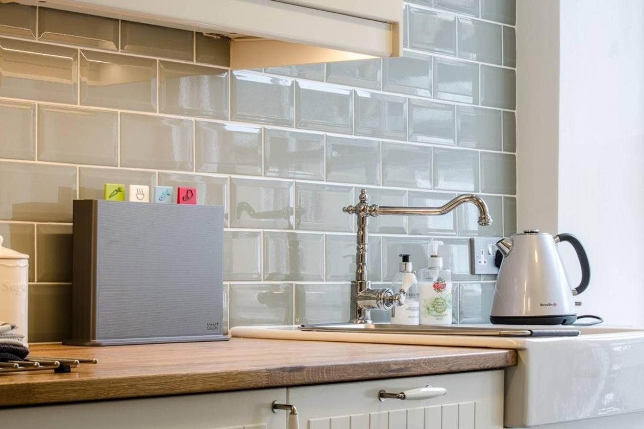 Joivy Stylish Apt In Trendy New Town Location EDI Exteriér fotografie