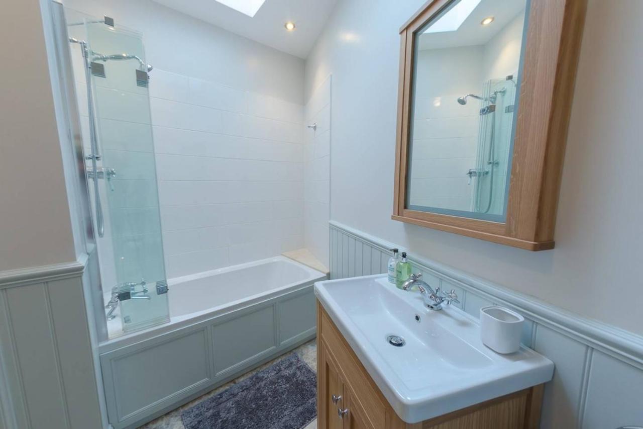 Joivy Stylish Apt In Trendy New Town Location EDI Exteriér fotografie